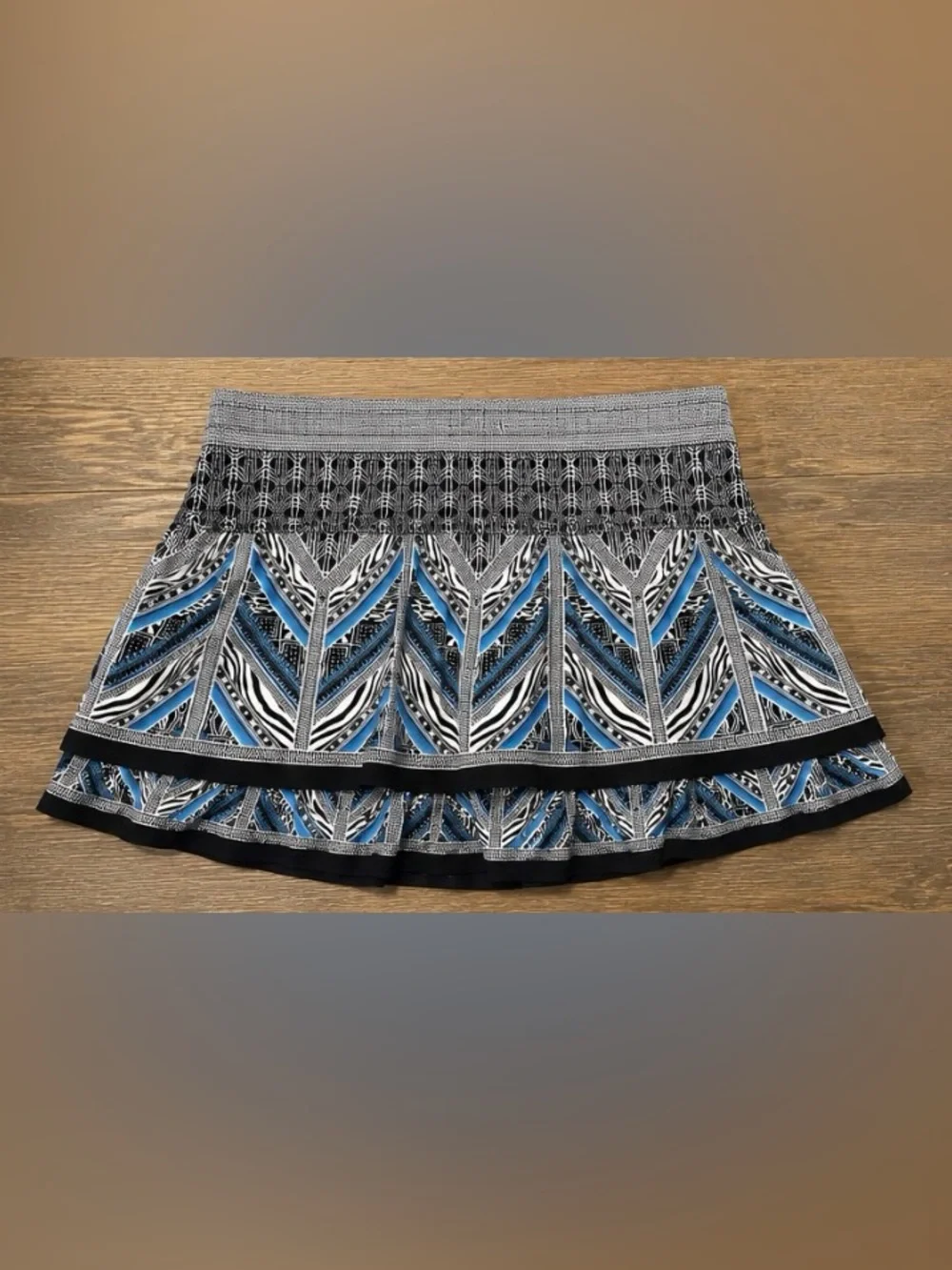 Lucky In Love Athletic Skort – Size Large (US 12)
